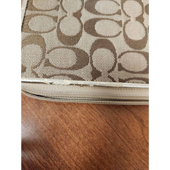 Coach Signature c jacquard mini iPad tablet or kindle zippered case tan brown - Picture 5 of 9